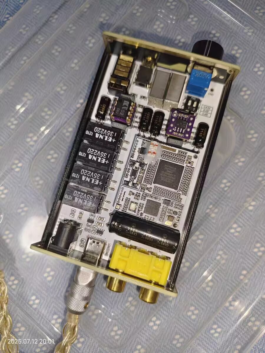 Draagbare R2R decodering hoofd - Headphone Amplifier recensie en prijs